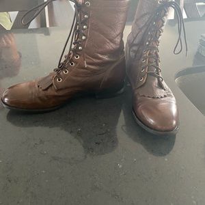 Men’s Justin Boots size 10 1/2 D